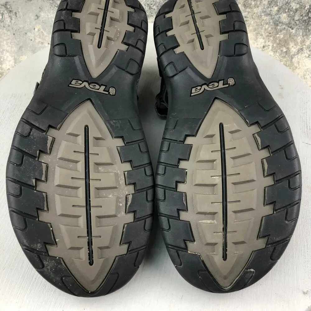 Teva Men's Size 13 Minam Black Open Toe Easy Hook & Loop Outdoor Hiking Sandals